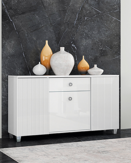 Elite 3 Door Sideboard