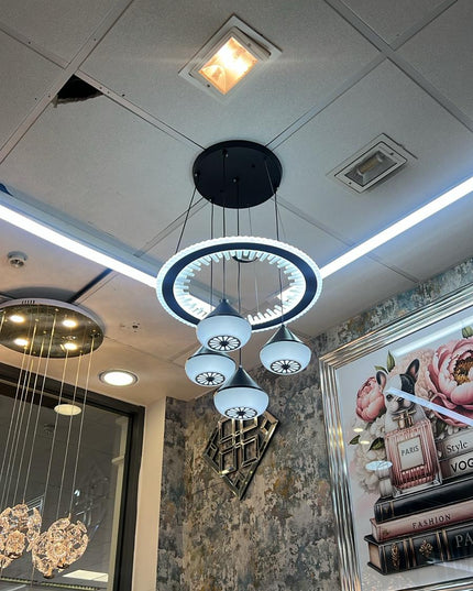 Round hanging chandeleir