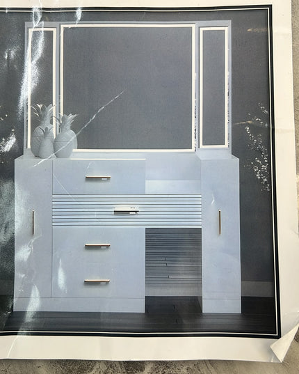White gold dressing table