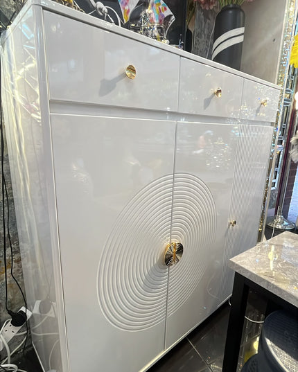 Flora cabinet
