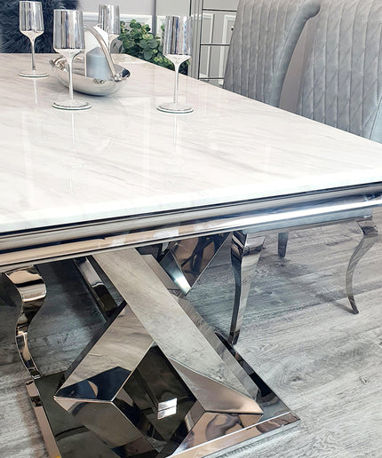 Xavia 1.8 Dining Table