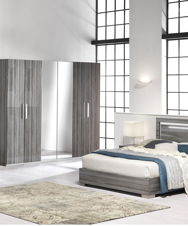 Beverly Bedroom set